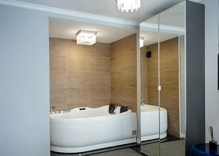 Royal View - Luxury 2br With Sea Panorama By Flat Manаger * Warna